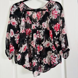 by&by Floral Tie-Front Blouse in Black, White & Red Size M